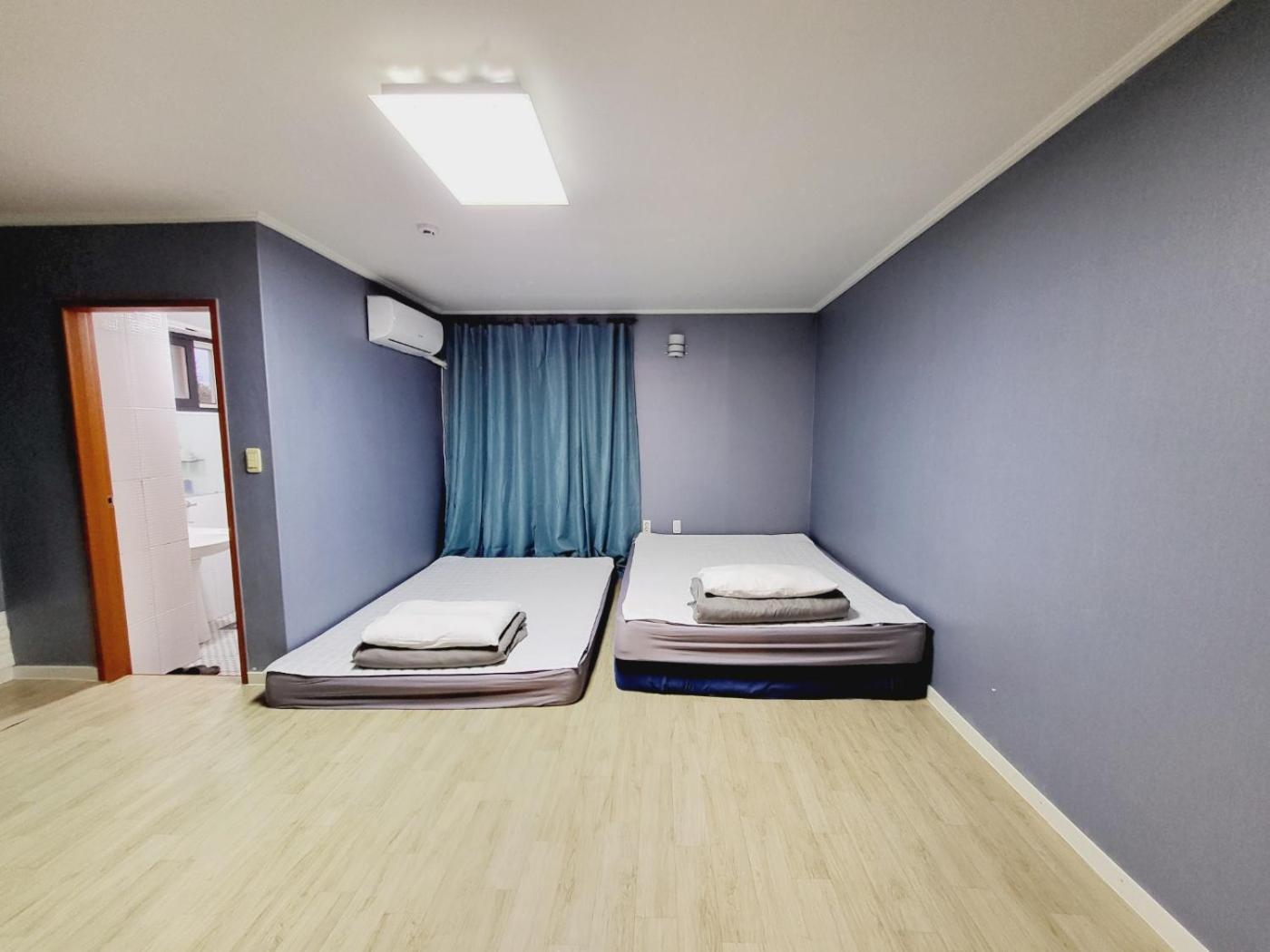 Morning Beach Pension Jeju Bagian luar foto