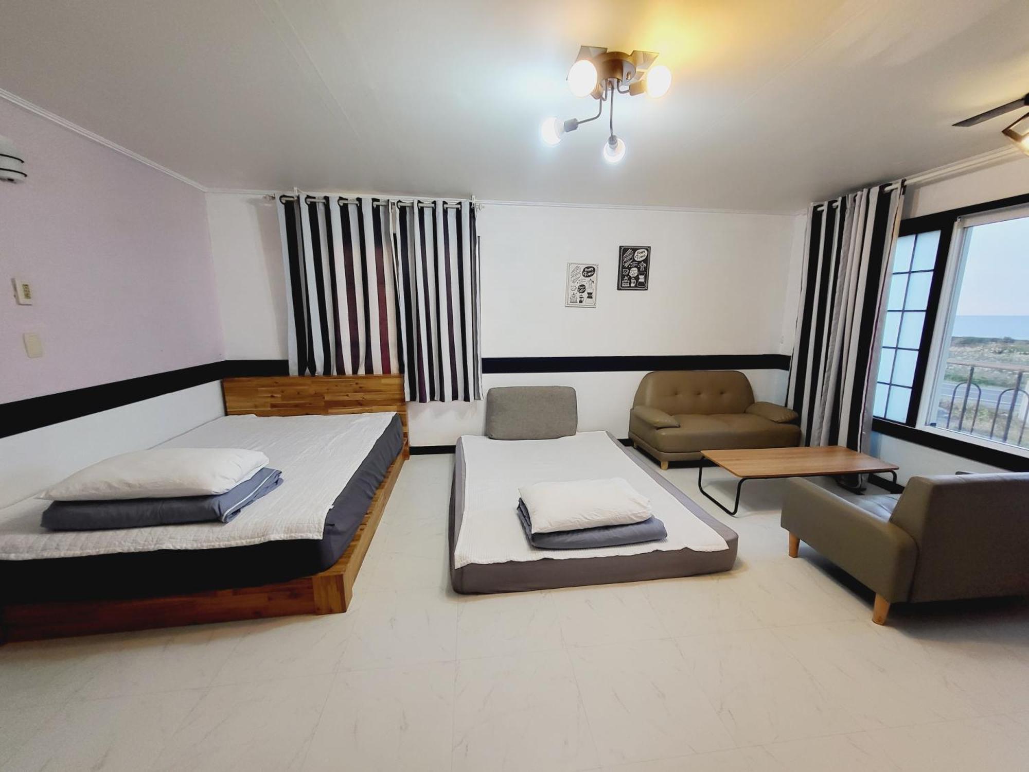 Morning Beach Pension Jeju Bagian luar foto